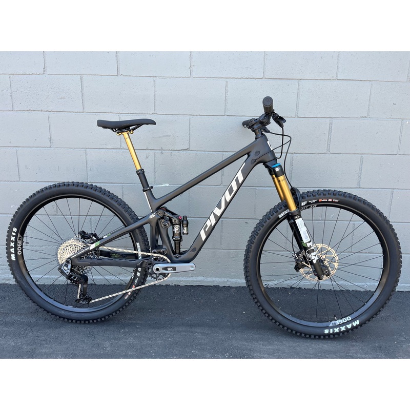 2024 Pivot Switchblade Ride GX AXS Transmission w/ Fox Factory Fork Upgrade  Contact us for best offer
