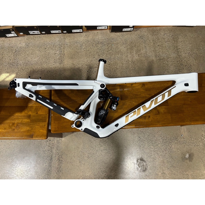Pivot Firebird V5 Frame-Large