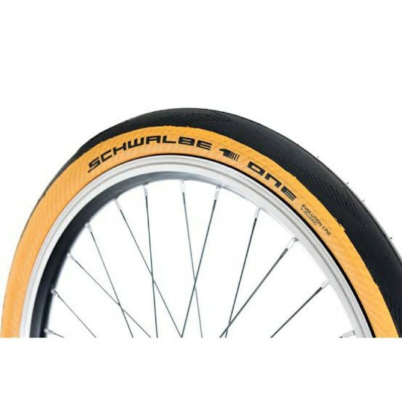 Schwalbe One  /Schwalbe One Wired Tire