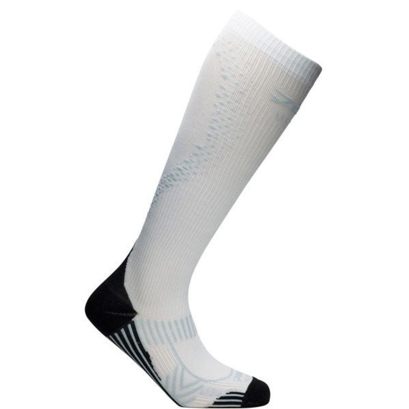 Zoot Ultra 2.0 CRx Socks-White / Graphite-4 & 5