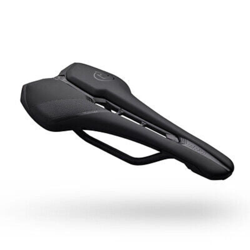 Pro Falcon Team Saddle Black 142mm