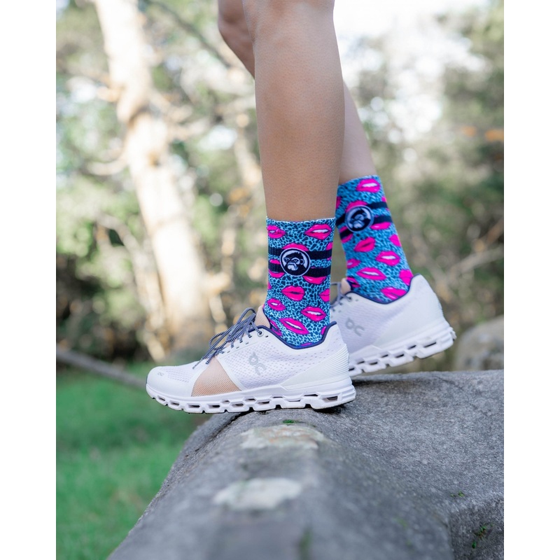 Grumpy Monkey Socks Hot Lips 4-7