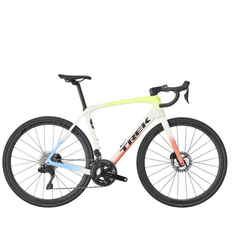 26 Domane SL 6 Gen 4-Era White/Glowstick/Coral Fade-47 & 50 & 52 & 54 & 56 & 58 & 60 & 62