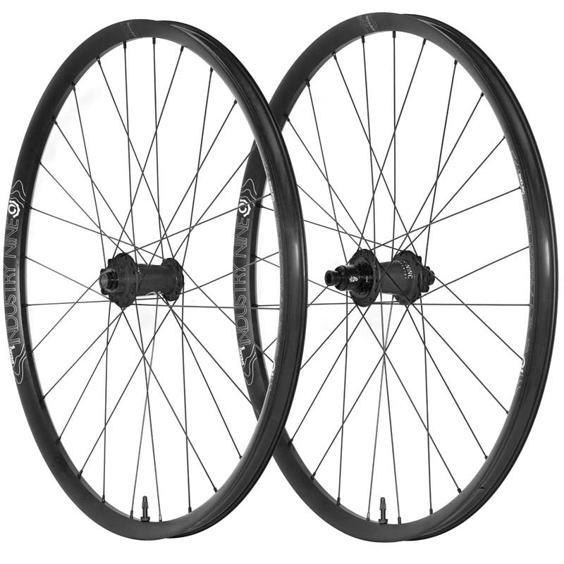 Industry Nine Enduro S Classic – 29 – Black Hydra Hubs – 15×110 & 12×148 – XD – 28h