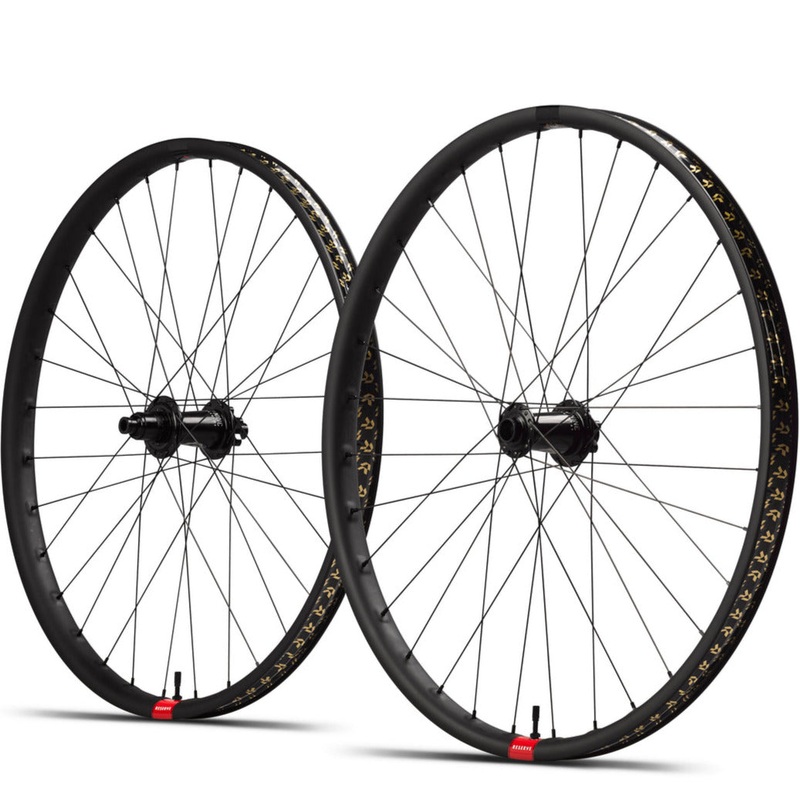Reserve 31|DH 27.5 Carbon Disc Brake Wheelset – i9 Hydra